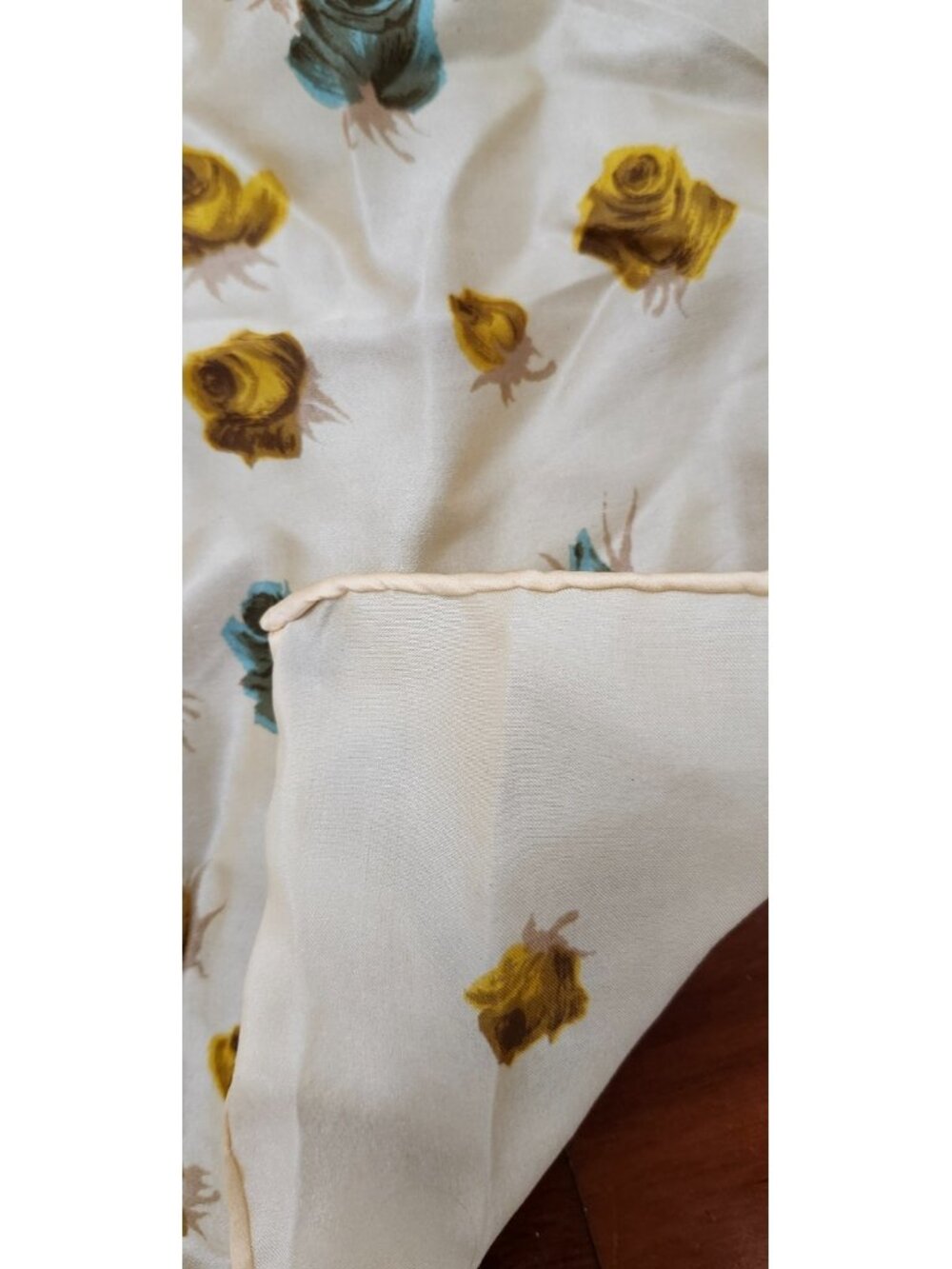 Vintage Floral Silk Scarf Square Cream Blue Yellow Rose Print Neck Hair Head 30' - Picture 4 of 7